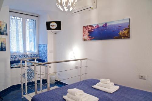 Maison Bleu Mimma