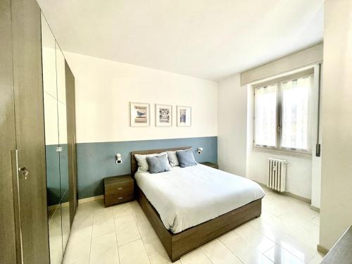 Two-room apartment in Milan near the subway
