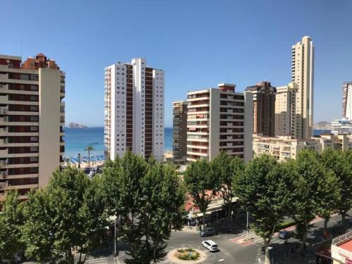 Apartment near Levante Beach with Pool & Parking