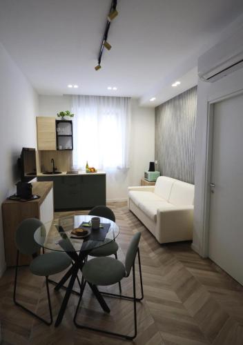 Foto Mediterraneo Luxury Apartment a via Toledo, Super Centrale 5