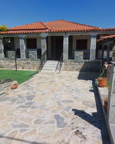 Thomas House - Xristos