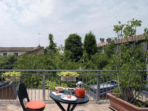Balkoni atau teres di 9 Muse Bed and Breakfast