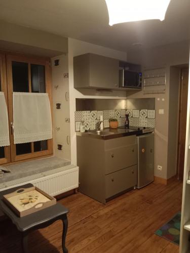 Dapur atau dapur kecil di Chez mimi