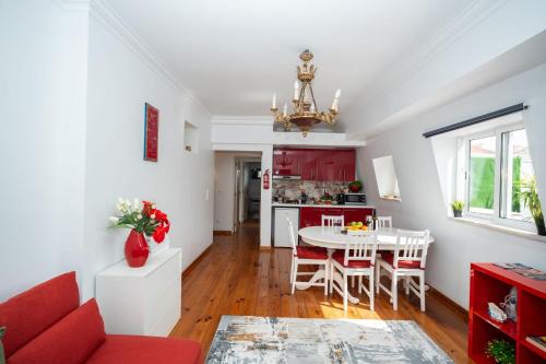 Charming 2 Bedroom Apartment in City Centre Lisboa