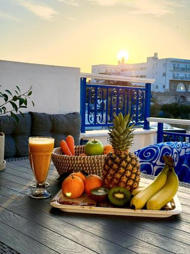 Stelios' Beachfront Retreat