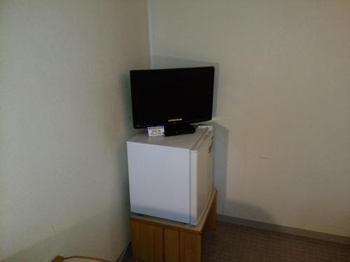 Televisyen dan/atau pusat hiburan di Hotel New Green Kashiwazaki