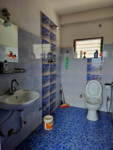 Bany a Silwal Home