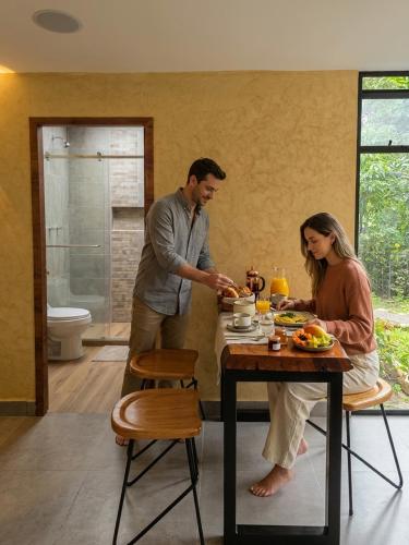 Makanan di atau berdekatan chalet