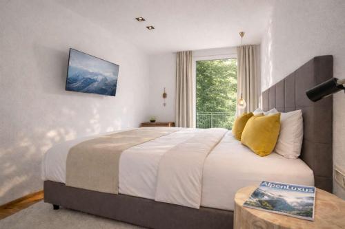 Foto HEAVEN 7 Suite - Private Whirlpool & Garden 3