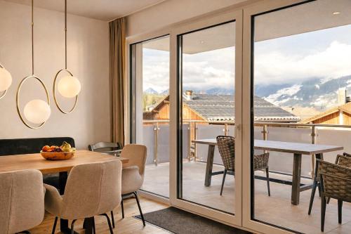 Foto ZILLER DELIGHT - Stylish Apartment with Balcony & Mountain View 2
