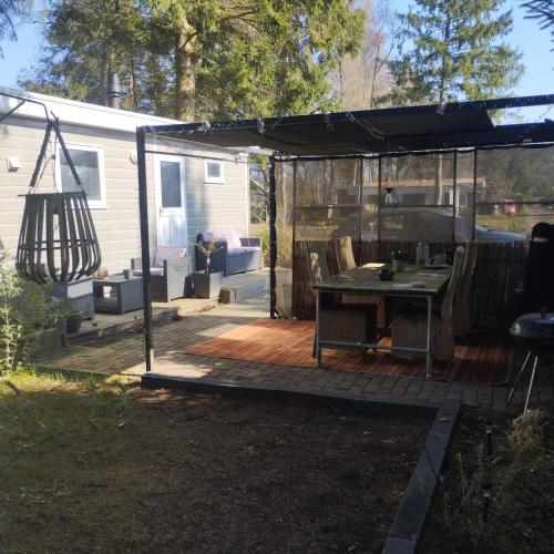 Gallery image of chalet in Drenthe met rust en natuur in Eext