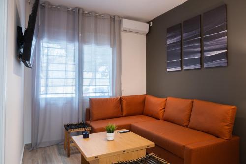 Frynis Suites