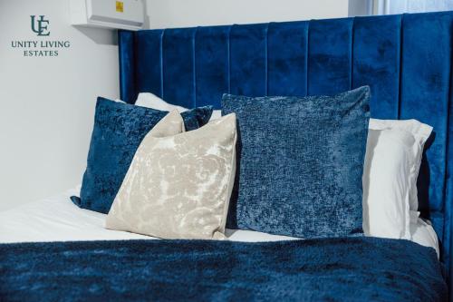 The Royal Suite 1BR Apartment Near Etihad Stadium & Coop Live photo 13