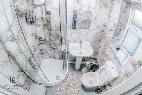 The Royal Suite 1BR Apartment Near Etihad Stadium & Coop Live photo 21