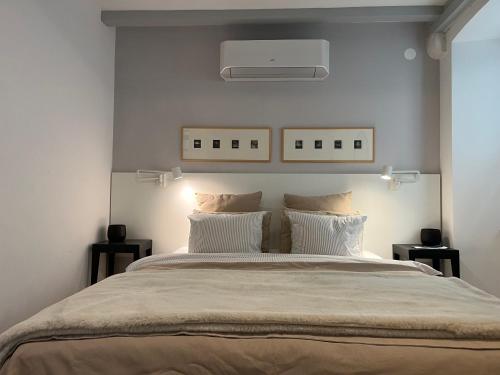 Cozy Old Town Interlude Apartment