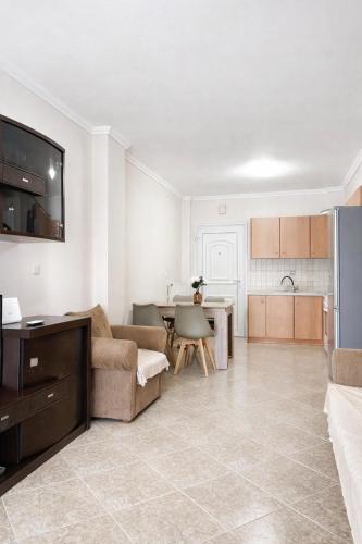 Pefkochori Apartments