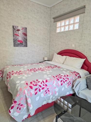Alimos Marina Cozybase