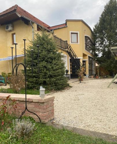 Yoga Garden Életmód és Vendégház