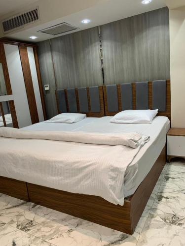 18B Shehb Apartment Hotel