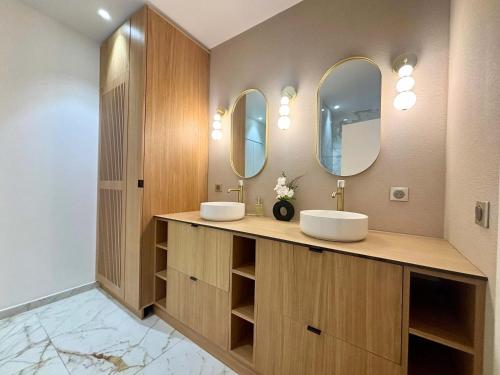 SCARLETT 4 Bedroom next to the Croisette