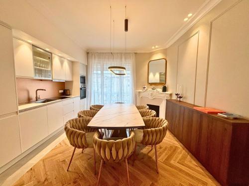 SCARLETT 4 Bedroom next to the Croisette