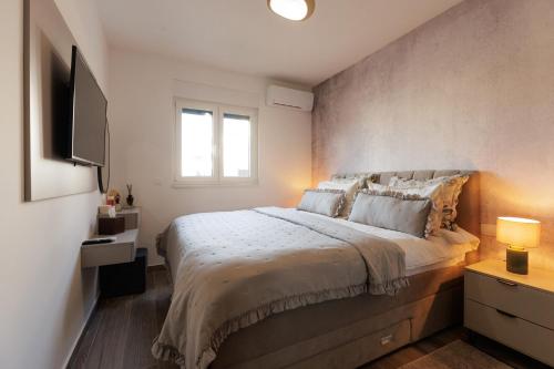 Imagine Apartment
