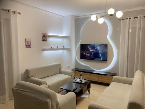 ''Armens luxury home'' 3 minutes from the beach by foot