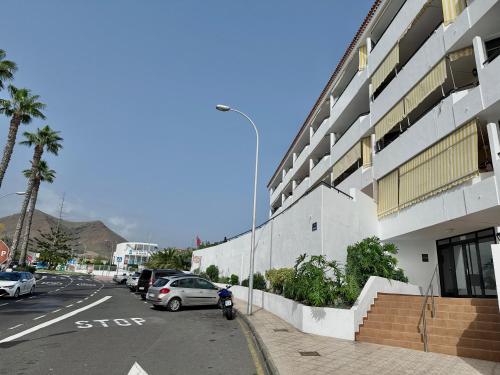 Sunny Escape in Los Cristianos