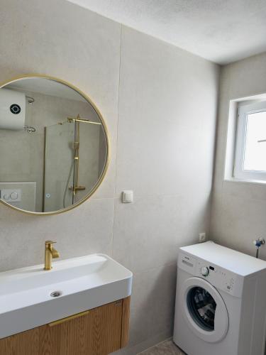 Apartment Oasis - Perfect for four