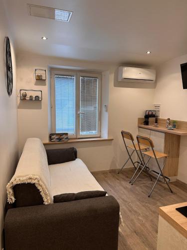 Massena Square Studio AC Old Town 5min Beach
