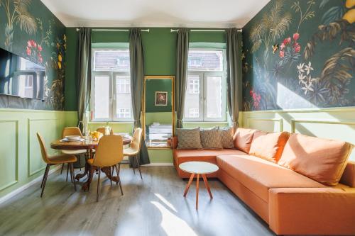 Vienna Golden Stay - 2 Min to Westbahnhof