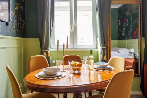 Vienna Golden Stay - 2 Min to Westbahnhof