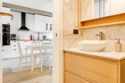 Design Smart Apartment - Terrace & Private Box