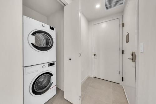 501 Residences by Inn Side photo 86