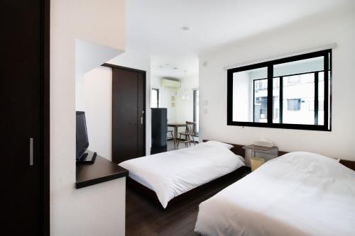 Ohori Parkside Stay