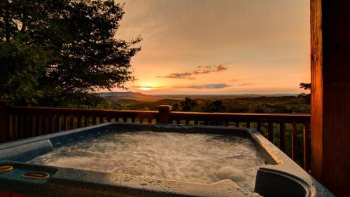Incredible Views | Hot Tub | Close to Everything! photo 3