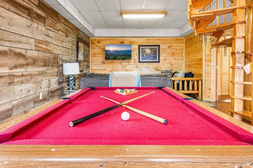 Incredible Views | Hot Tub | Close to Everything! photo 4