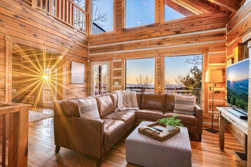 Incredible Views | Hot Tub | Close to Everything! photo 16