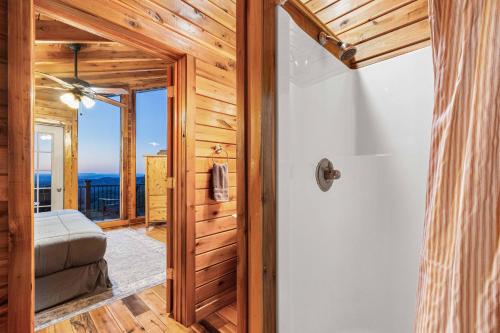 Incredible Views | Hot Tub | Close to Everything! photo 31