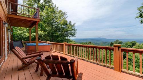 Incredible Views | Hot Tub | Close to Everything! photo 10