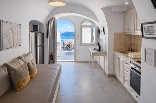 Yposkafo Suites - Studio - Santorini