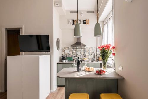 The Best Rent - Bright studio apartment in the historic center of Rome