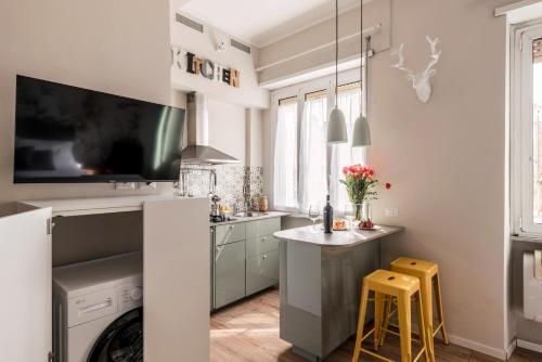 The Best Rent - Bright studio apartment in the historic center of Rome