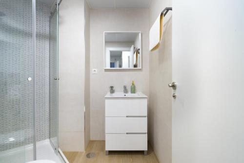 Apartamento moderno cerca de la playa! photo 166