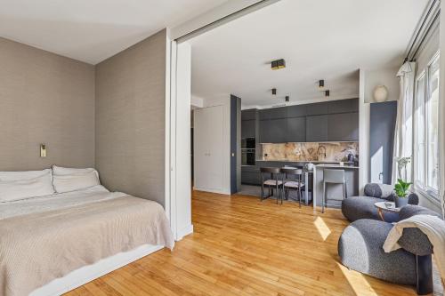 Luxury apartment Saint- Germain-des-Prés Jardin Luxembourg