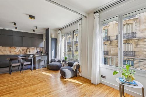 Luxury apartment Saint- Germain-des-Prés Jardin Luxembourg