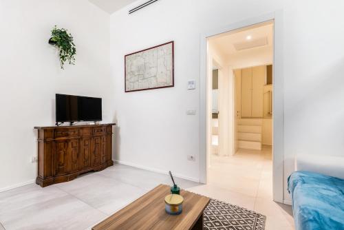 modern design apartment 5 minutes San Raffaele