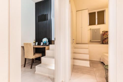 modern design apartment 5 minutes San Raffaele