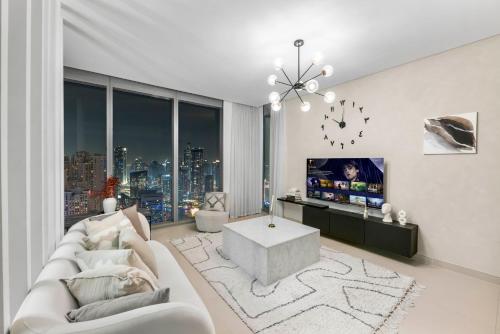 Amazing full JBR and Palm View 3BR
