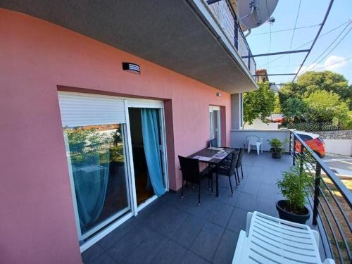 Apartment Snjezana
